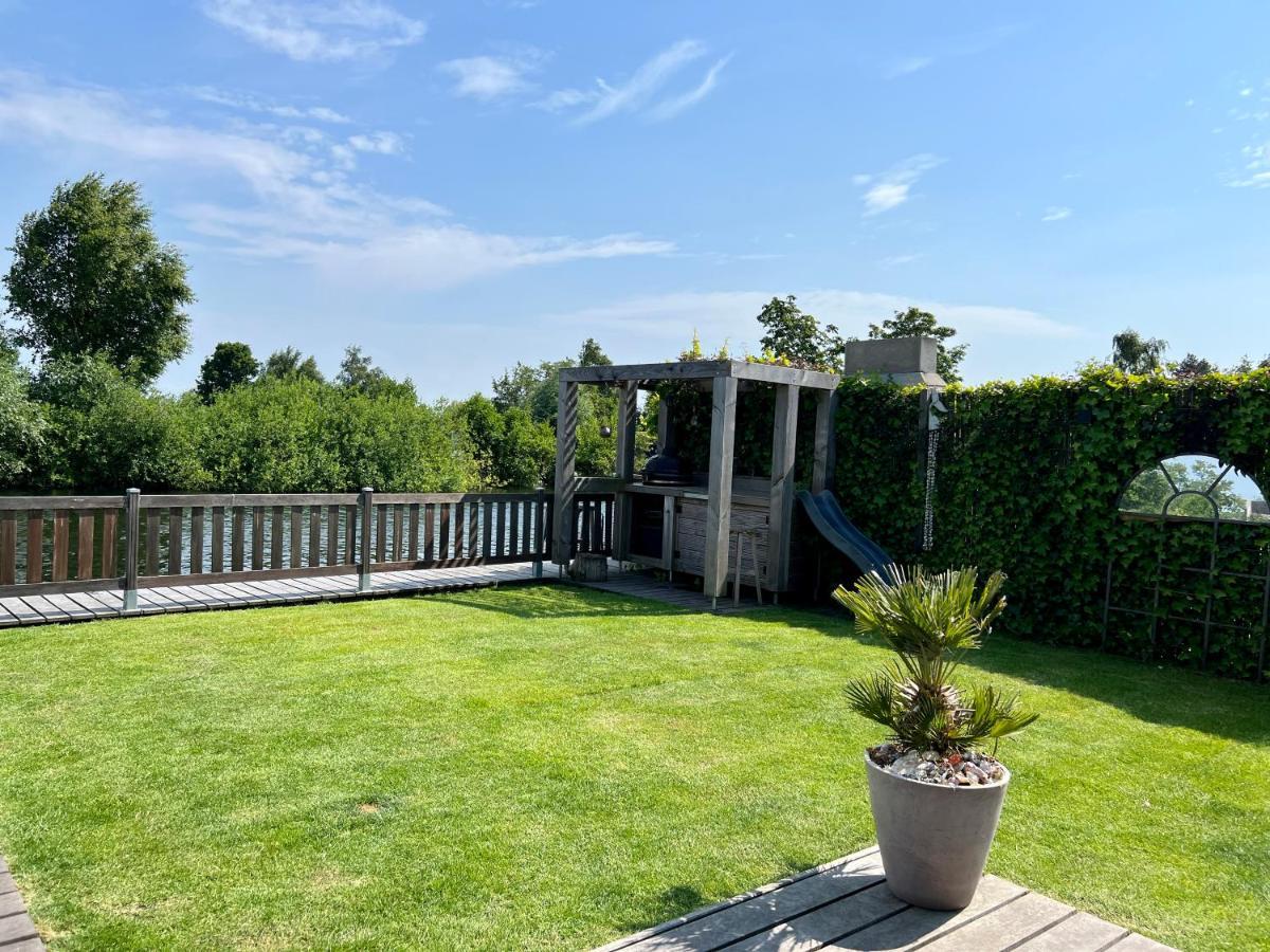 New - Private Residence With Sauna - On A Lake Near Amsterdam Vinkeveen Exteriör bild