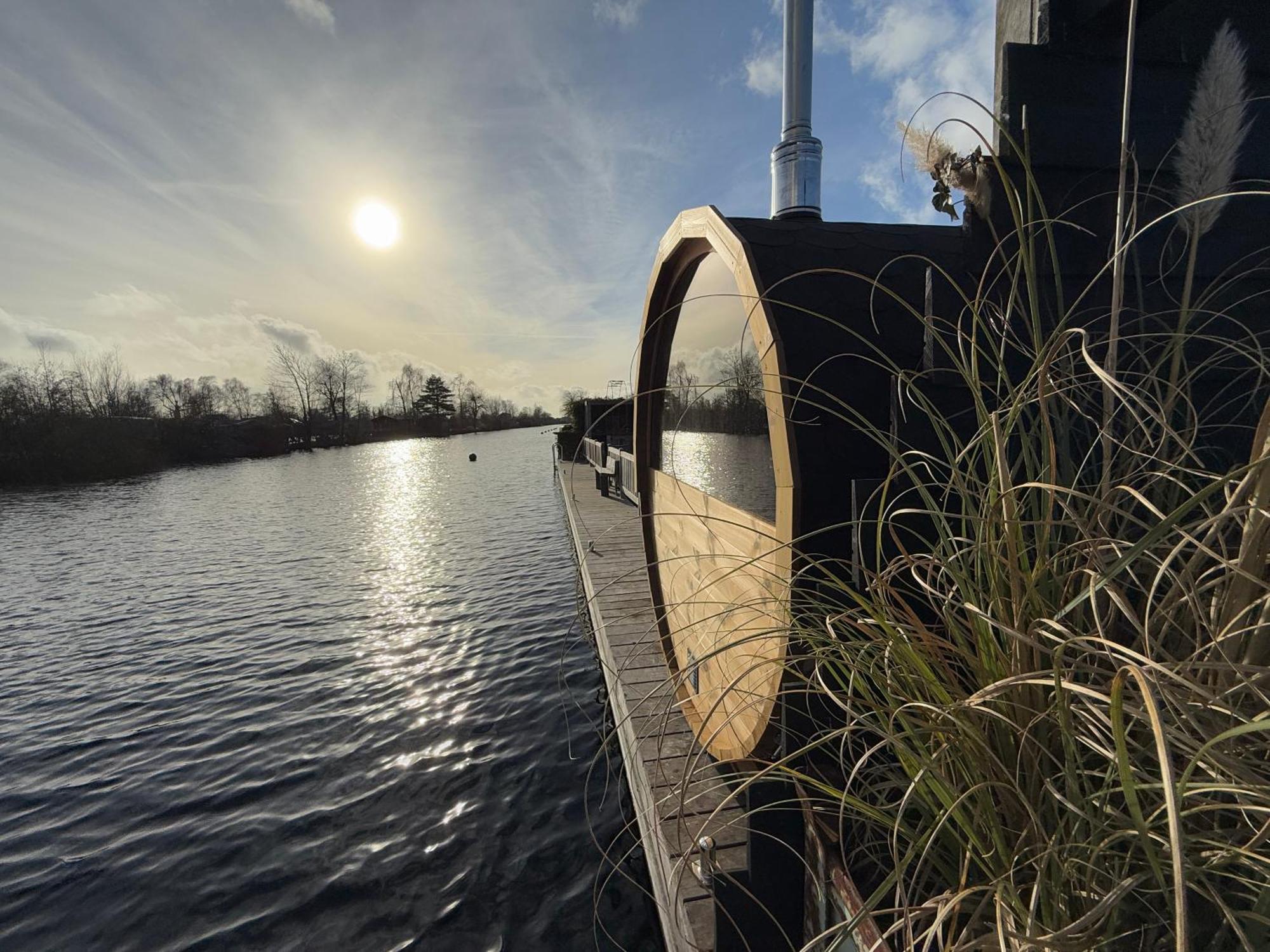 New - Private Residence With Sauna - On A Lake Near Amsterdam Vinkeveen Exteriör bild
